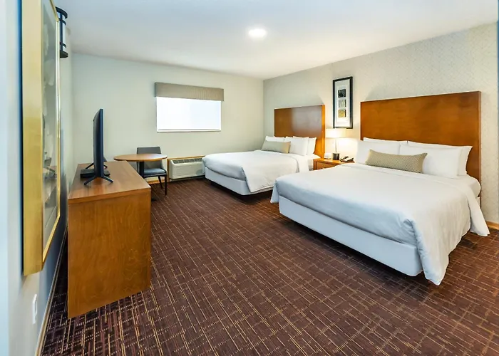  Banff Inn