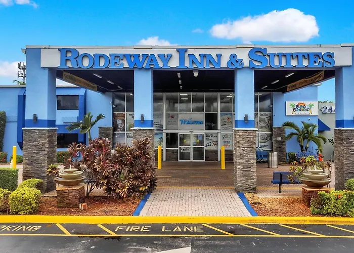 Pet Friendly hotel: Rodeway Inn & Suites Fort Lauderdale Airport & Cruise Port