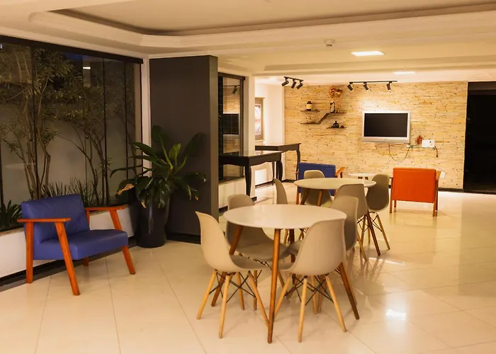 Hotel 4 estrelas: Hotel Ferraz