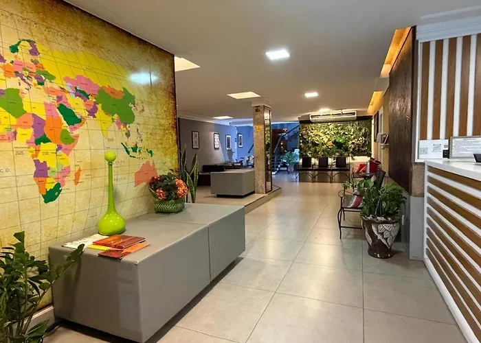 Resort: Aton Plaza Hotel