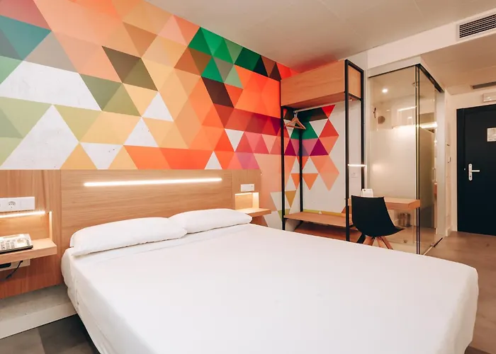Hotel barato: Vertice Roomspace