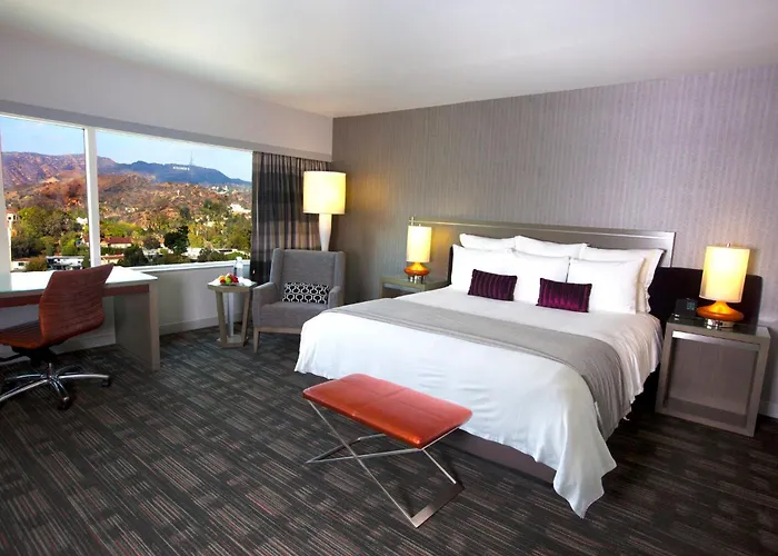  Loews Hollywood