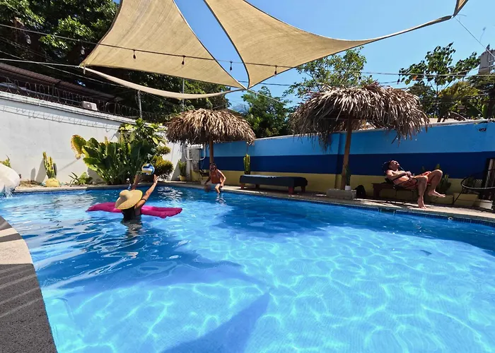 Beach hotel: La Posada - Hostel