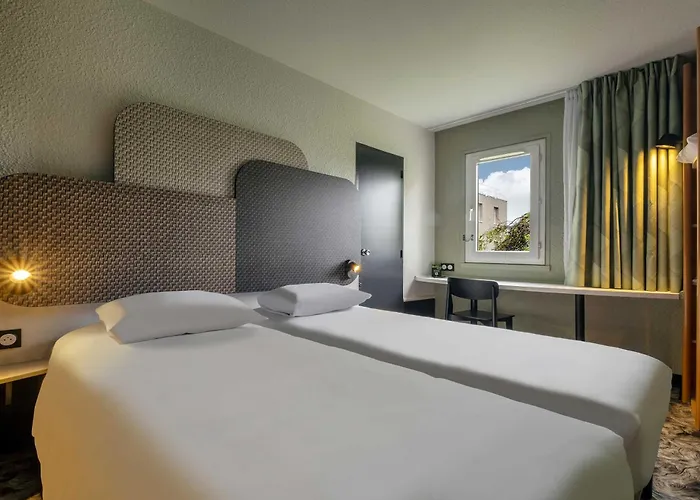 B&B Hotel Niort Sud Venise Verte