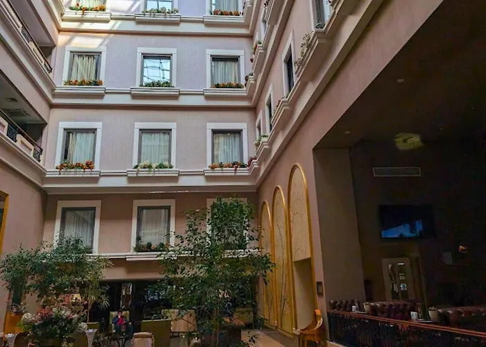 Hotel 5 Estrellas Euro Park