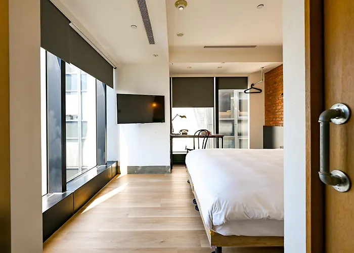 Check Inn Songjiang
