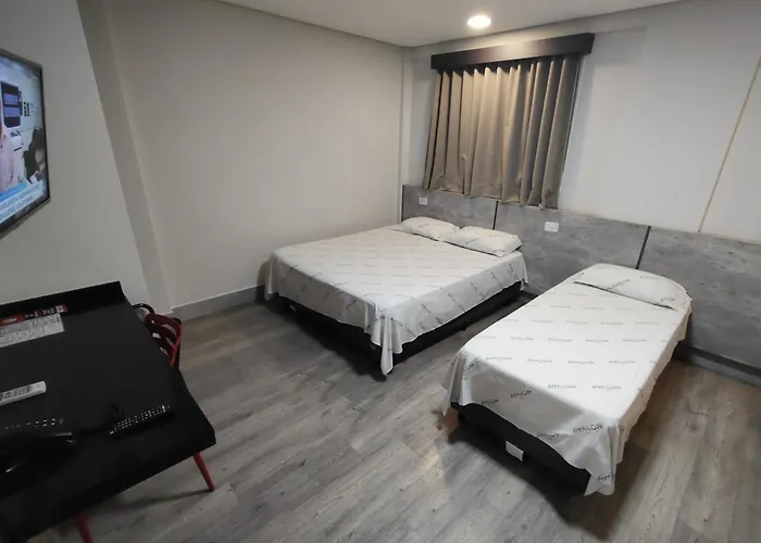 Avalon Maringá Econômico