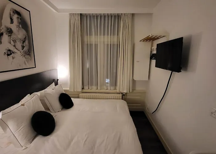 Emma'S B&B