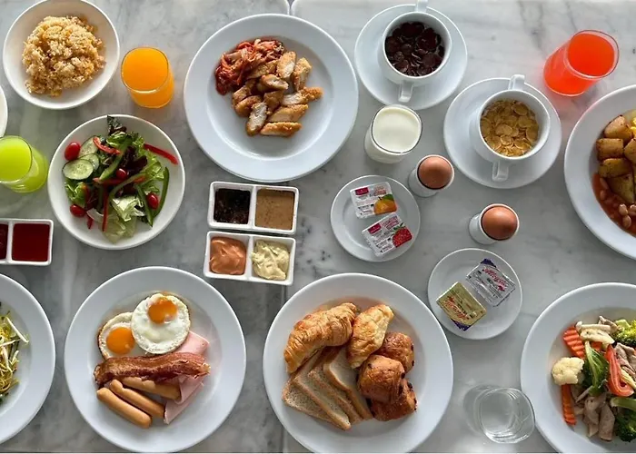 Thaya Hotel Bangkok