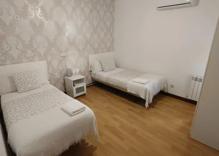 Guests house Hostal New Dream Madrid