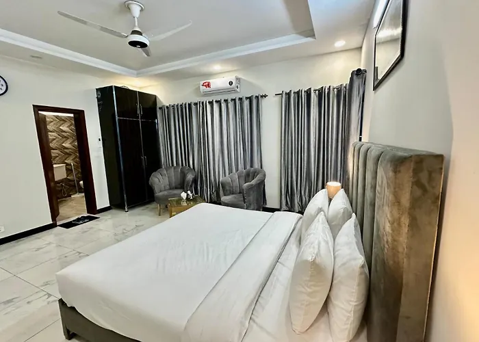 Islamabad Family Lodges Guest House