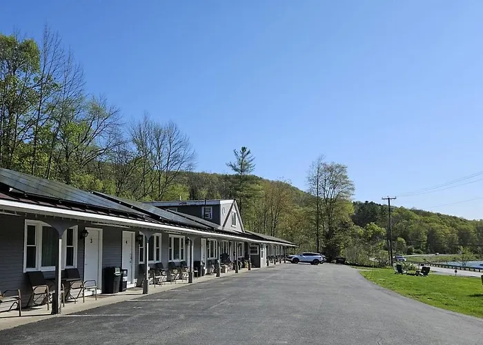 Pet Friendly hotel: Sleep Woodstock