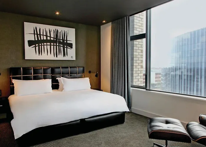 Century City Hotel Urban Square
