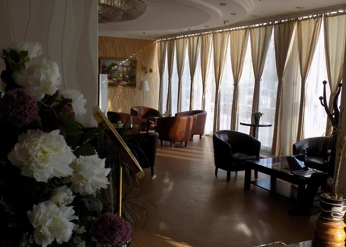 Cheap hotels Dream Palace