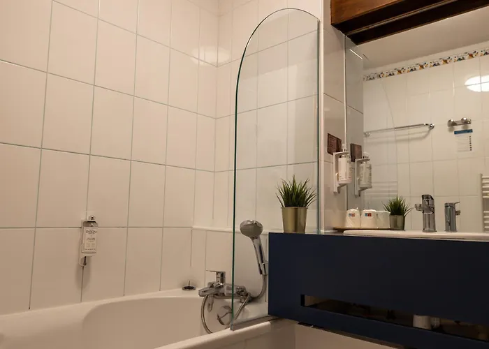 Le Central Boutique Hotel