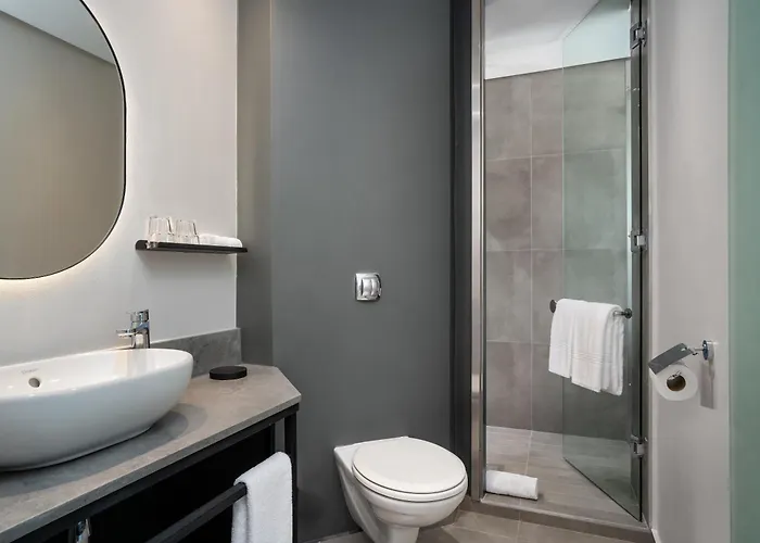 Protea Hotel Fire & Ice By Marriott Cape Town