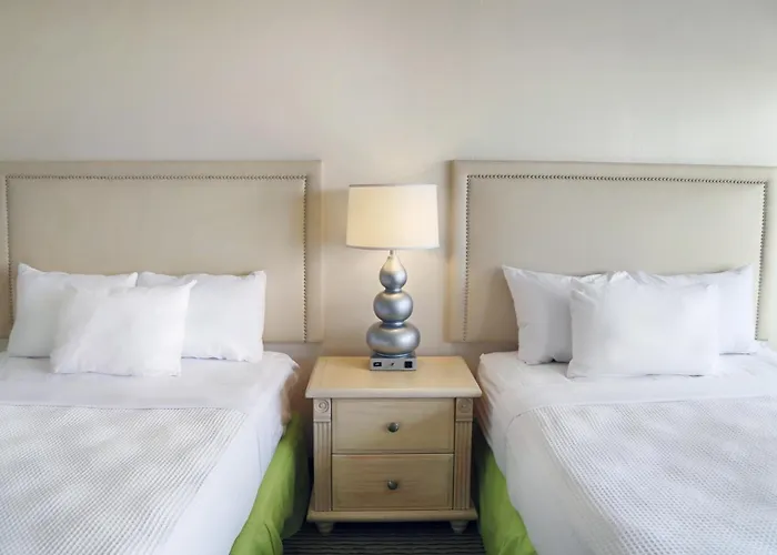Seabonay Oceanfront Motel