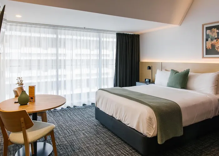 Hotel with view: Song Hotel Sydney