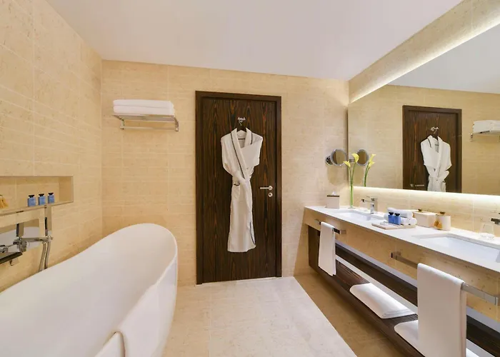 Sofitel Dubai The Obelisk