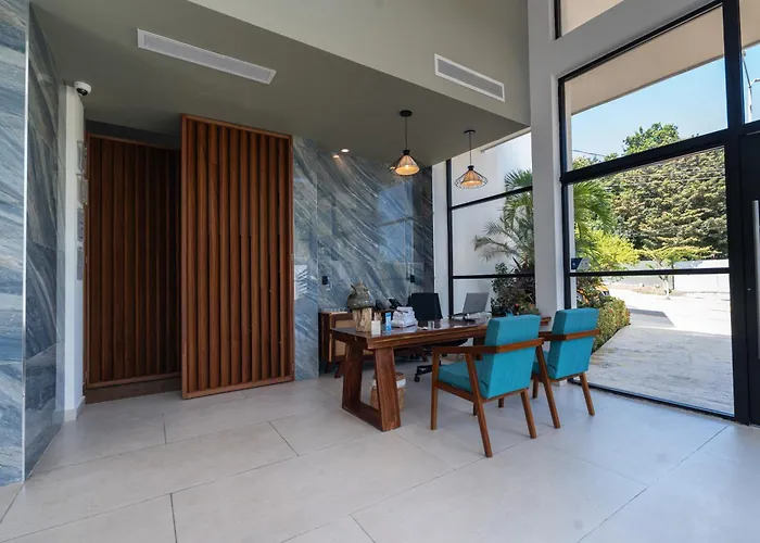 Cristalino Lagoon Front , Restaurant & Spa