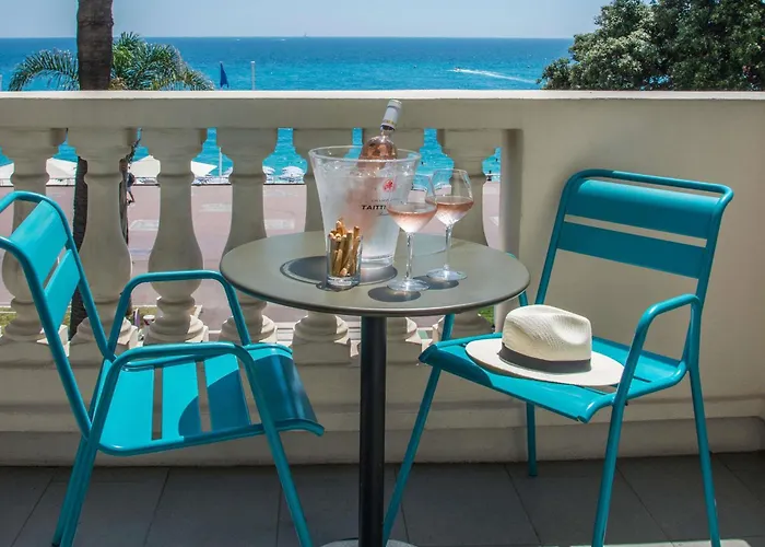 Mercure Nice Marche Aux Fleurs