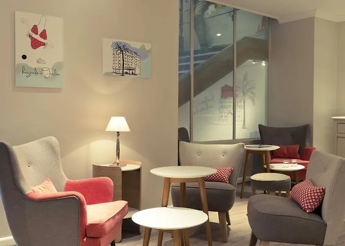 Mercure Nice Marche Aux Fleurs