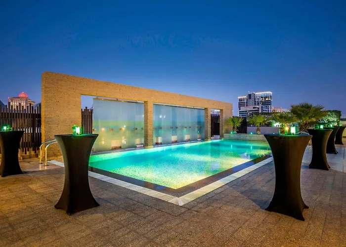 Beach hotel: Novotel Suites Mall Avenue Dubai