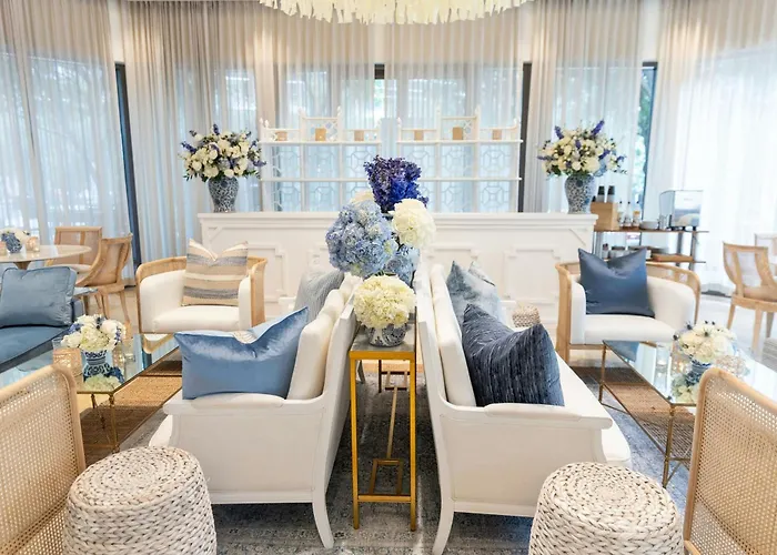 Hotels with tennis Ritz-Carlton, Dallas