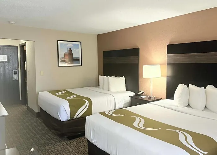 Quality Inn & Suites Holland