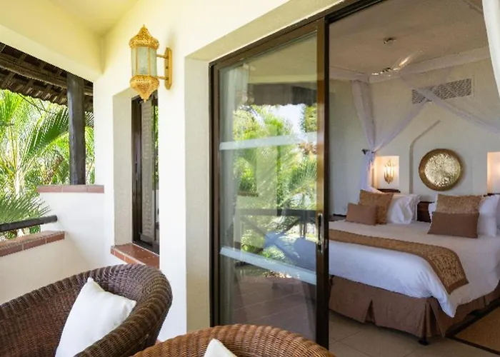 Sea Cliff Resort & Spa