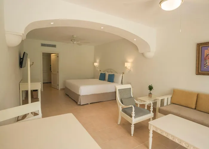 Familiehotel: Iberostar Waves Punta Cana