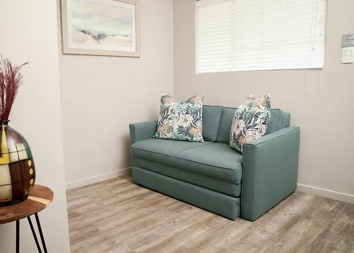 Beach hotel: Cedarwoods Of Sandton