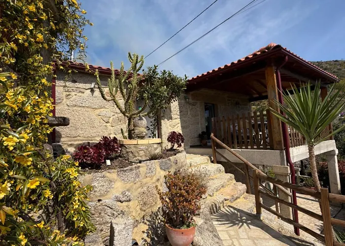 Casa Do Penedo