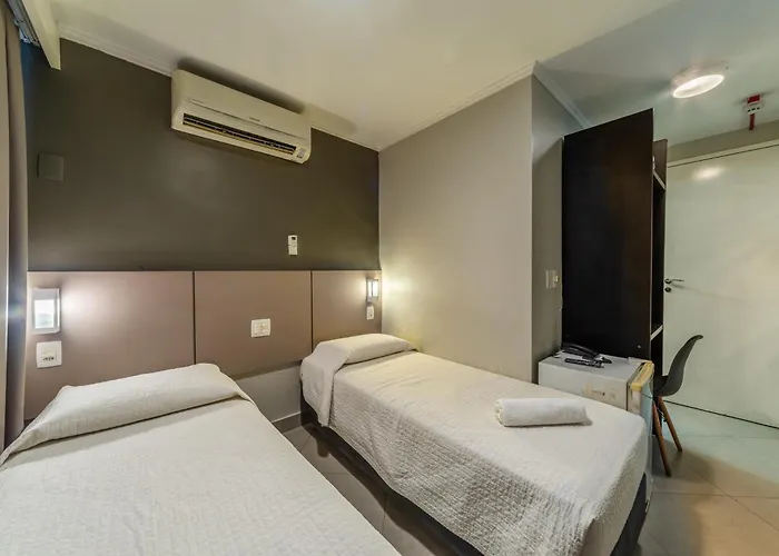 Minuano Hotel Express próx Orla Lago Guaíba, Mercado Público, 300 m Rodoviária