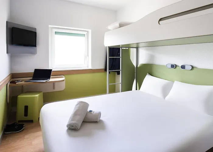 Central hotel: Ibis Budget London Hounslow