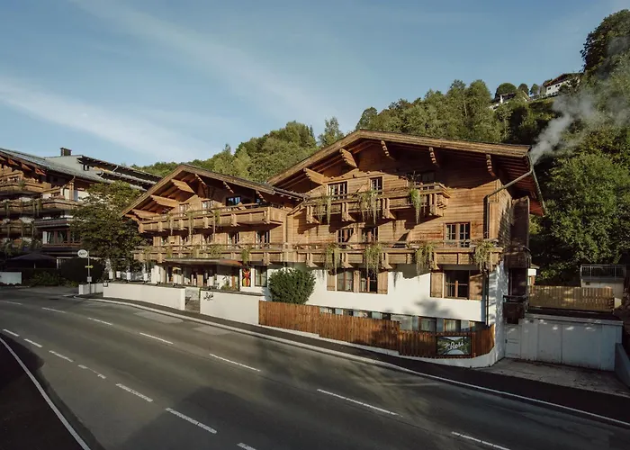 Hotel Am Theresi Appartements