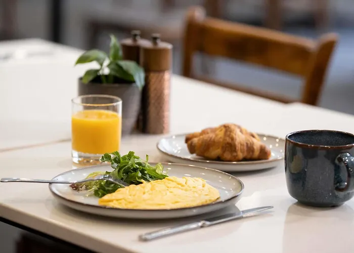 Romantic hotel: The Sydney Boulevard Hotel