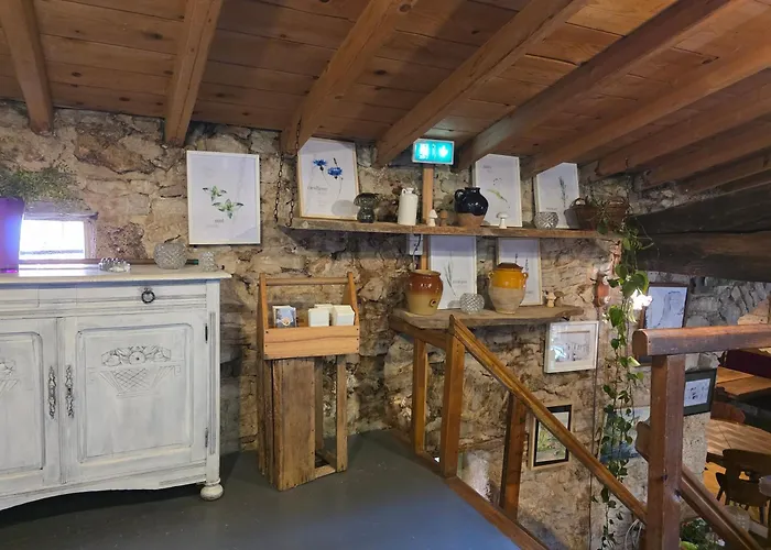 Le Moulin De La Pipe - Logis Hotel Restaurant