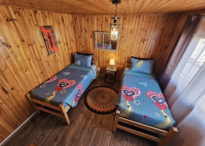 Hostal Sol y Luna - a 10 min del aeropuerto&Desayuno Incluido