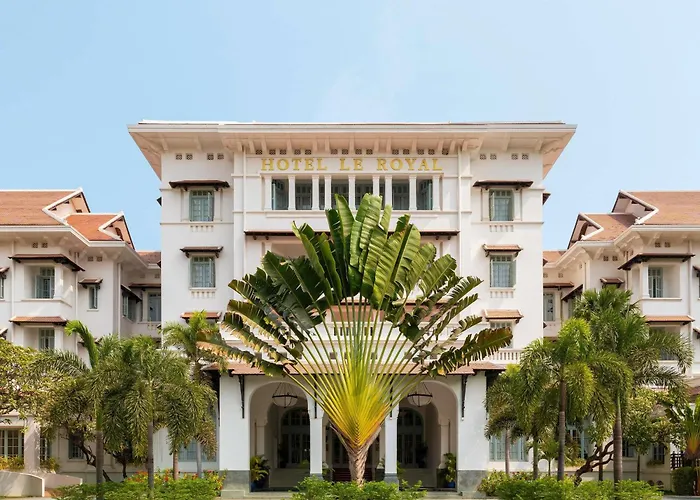 Raffles Le Royal
