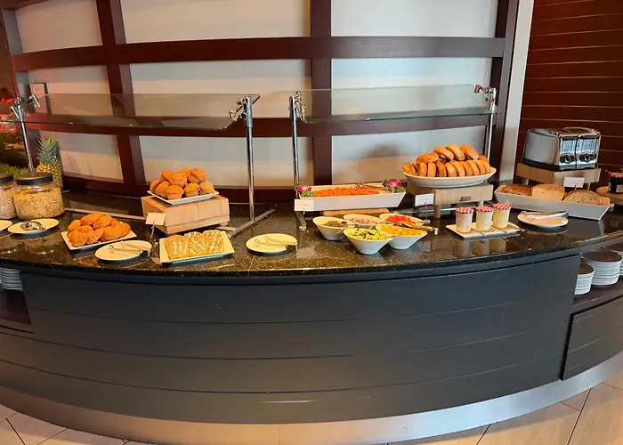 Pets Allowed Hotel Renaissance Baltimore Harborplace