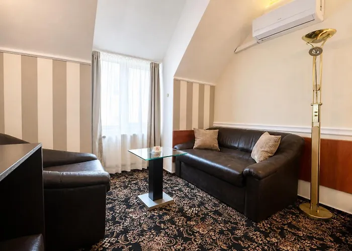 Cheap hotel: Hotel Cheap - Smart Choice - Great Value