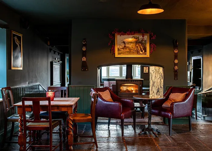 4 star hotel: The George At Backwell