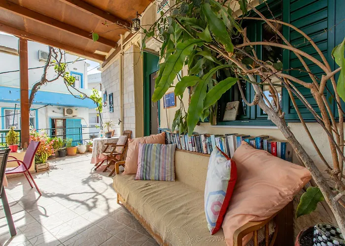 Location Maison Vacances Akteon Rooms