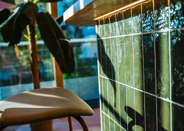 Family Hotel: Ibis Styles Antibes