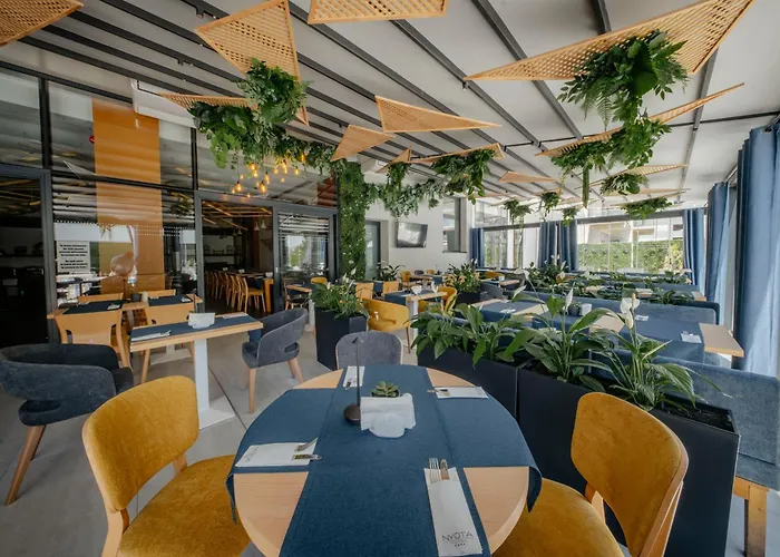 Nyota Hotel & Conference Center