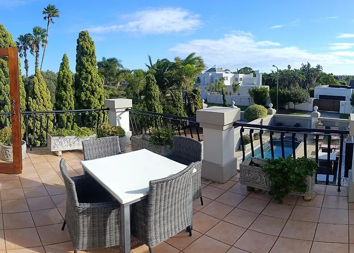 Pet Friendly hotel: Villa Tuscana