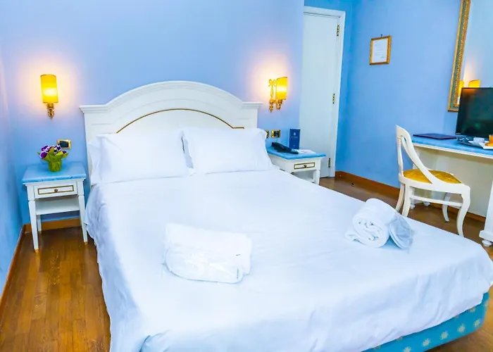 Resort: Hotel La Lumiere Di Piazza Di Spagna