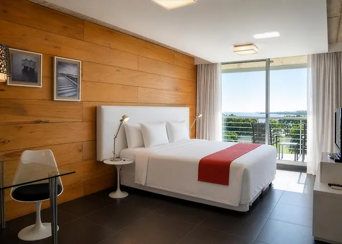 Costa Colonia - Riverside Boutique Hotel