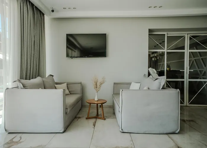 Porto Planos Beach Hotel